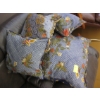 Image 2 : 4 DECORATIVE PILLOWS