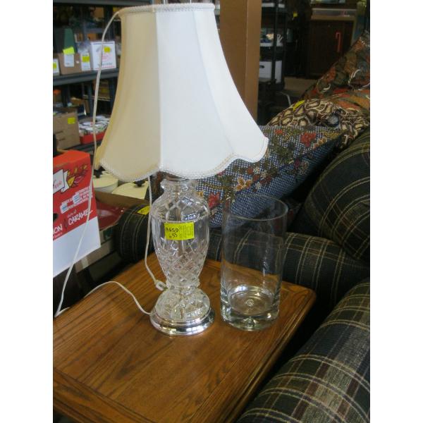 LG GLASS VASE & A CRYSTAL BASE LAMP