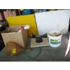 Image 1 : SENSOR LIGHT, BOX OF LIGHTBULBS, ETC.