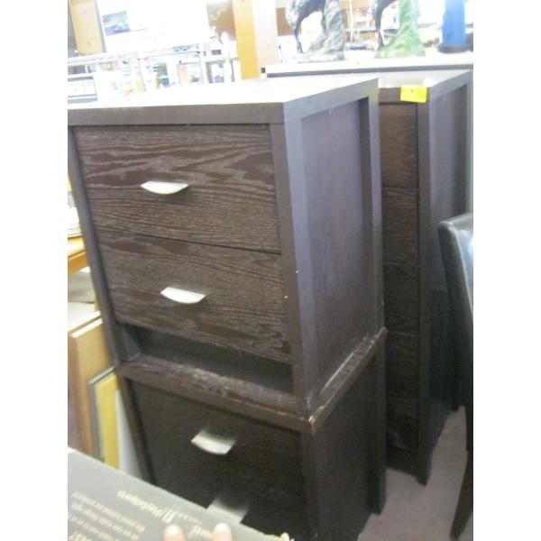 5 DRAWER HIGHBOY & 2 NIGHTSTANDS