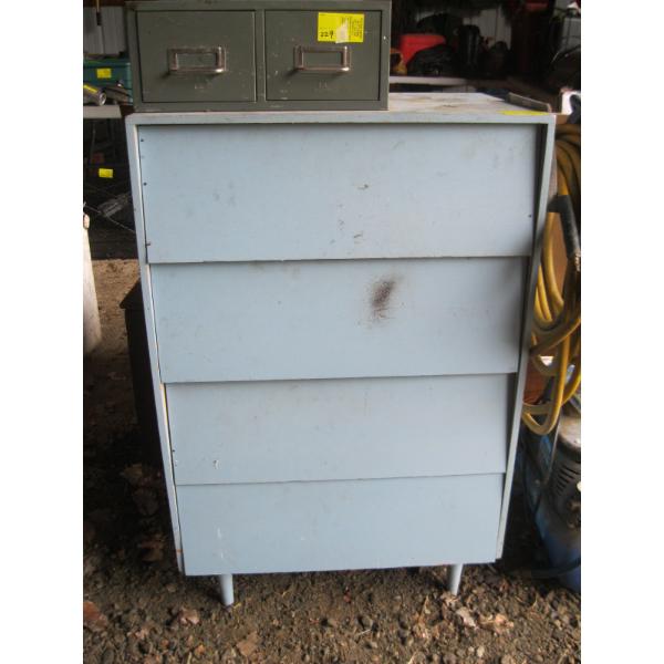 4 DRAWER CHEST OF DRAWERS