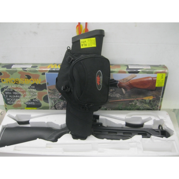 SM. CROSSBOW W/BOLTS & ACCESS.