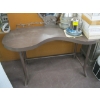 Image 2 : VANITY DRESSER W/METAL LEAF FRAMED MIRROR