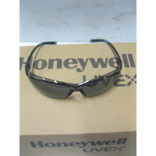 BOX W/10 PAIR OF SAFETY GLASSES