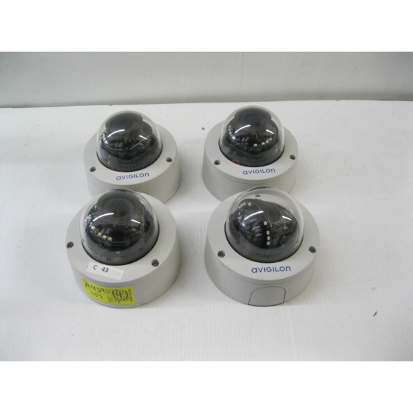 4 CAMERAS