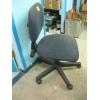Image 2 : BLUE PADDED OFFICE CHAIR