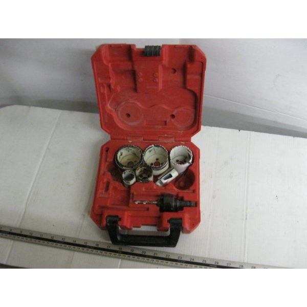 MILWAUKEE HOLE SAW KIT