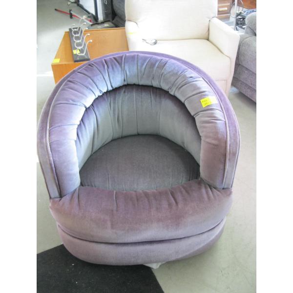 MAUVE UPHOLSTERED SWIVEL CHAIR