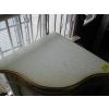 Image 3 : ANTIQUE LOOK GOLD & CREAM CORNER CABINET