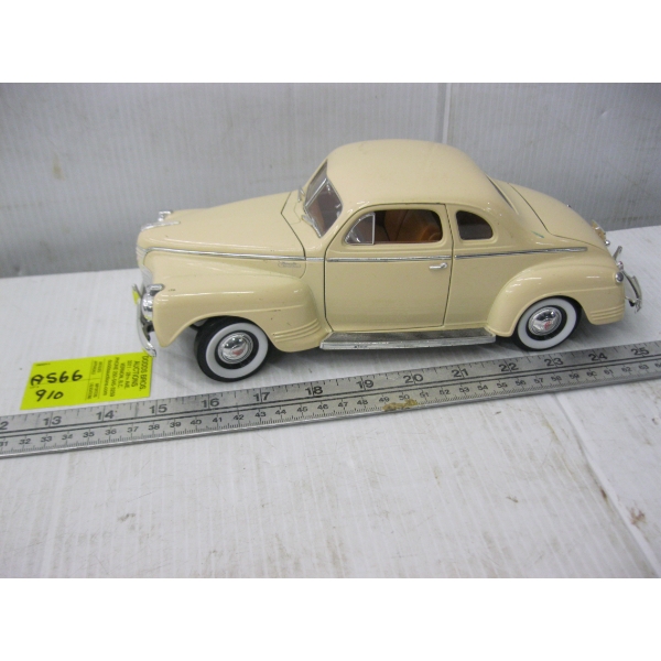 1941 PLYMOUTH DIECAST CAR