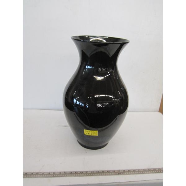 LG. BLACK VASE