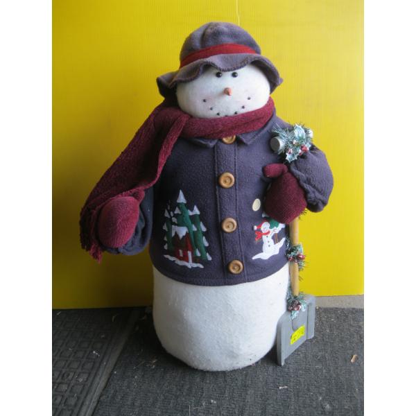LG. SNOWMAN
