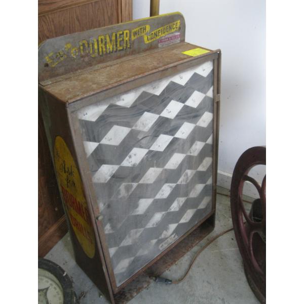 DORMER DRILLS METAL DISPLAY CASE