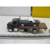 Image 2 : 3 DIECAST TOW TRUCKS & CAR