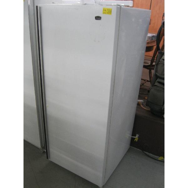 WOODS UPRIGHT FREEZER