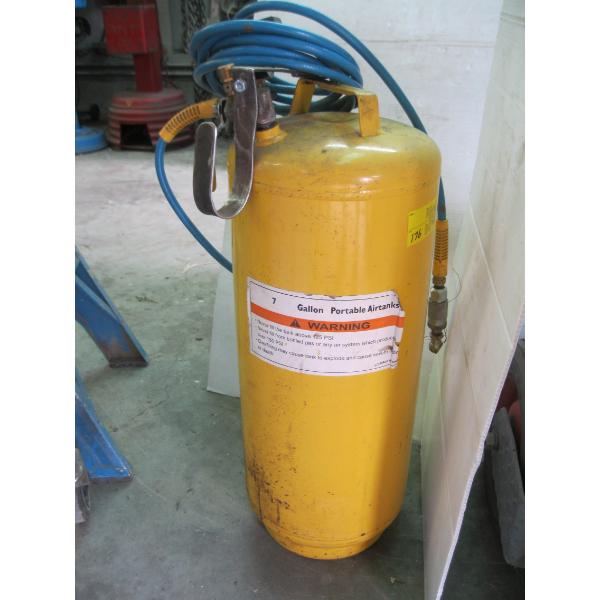 PORTABLE AIR TANK