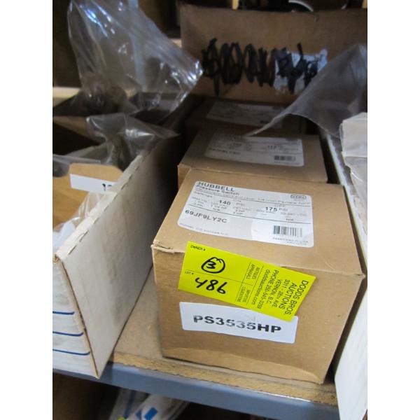 3 HUBBELL PRESSURE SWITCHES