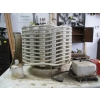 Image 4 : GE FRIDGE W/VINTAGE COIL ON TOP & EXTRA LEG