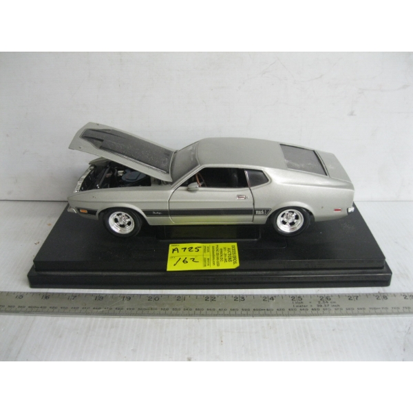MACH 1 FORD MUSTANG DIECAST CAR