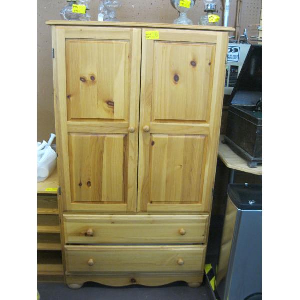 PINE 2 DOOR 2 DRAWER STORAGE CABINET