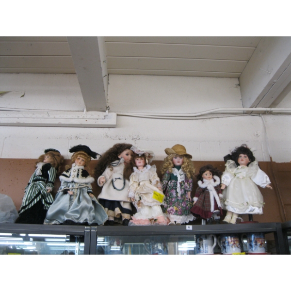 COLLECTABLE DOLLS