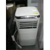 Image 2 : PORTABLE AIR CONDITIONER W/BAG OF ACCESS.