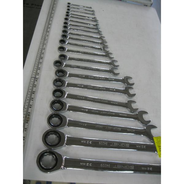 21 PIECE SIGNET RATCHET END WRENCH SET