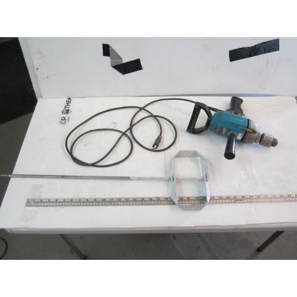 MAKITA HAMMER DRILL W/CONCRETE MIXING BIT