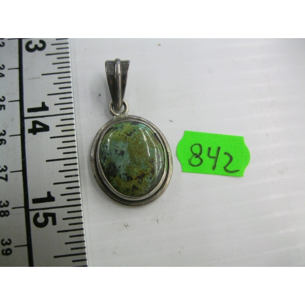 SILVER & STONE PENDANT