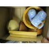 Image 2 : 2 FLATS OF MISC. WOODEN BOWLS, CRYSTAL ROCKS, BLOW DRYER, ETC.