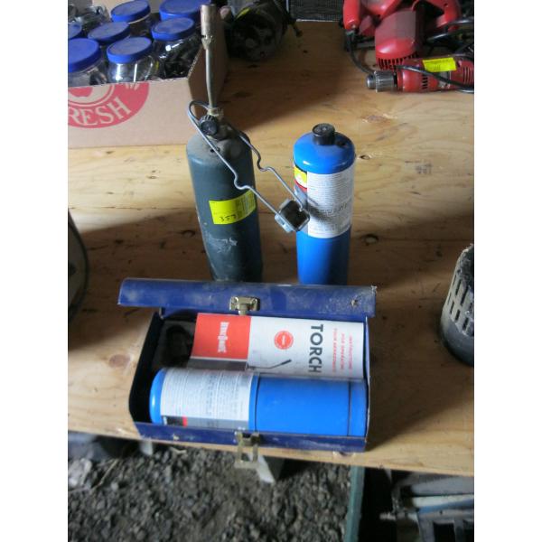 PROPANE TANKS & TORCHES