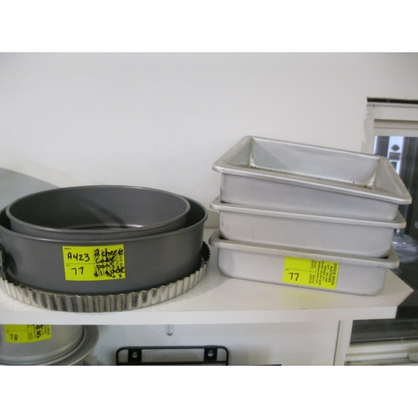 ASST. BAKING CAKE TINS