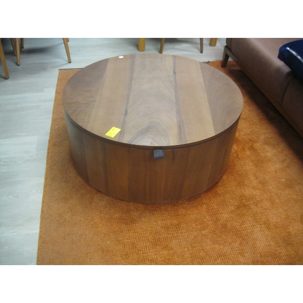 ROUND LIFT TOP W/STORAGE COFFEE TABLE