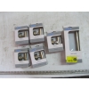 Image 1 : 5 BRUSHED BRONZE ROW HOOKS & 1 BRUSHED BRONZE TISSUE ROLL HOLDER