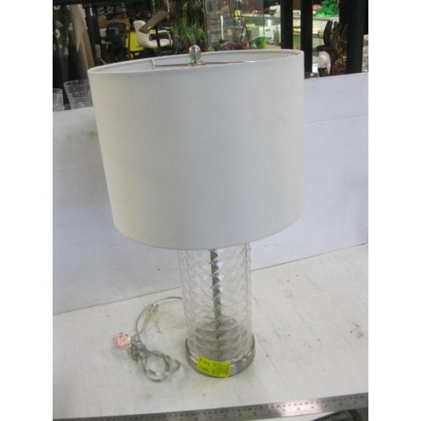 GLASS LAMP