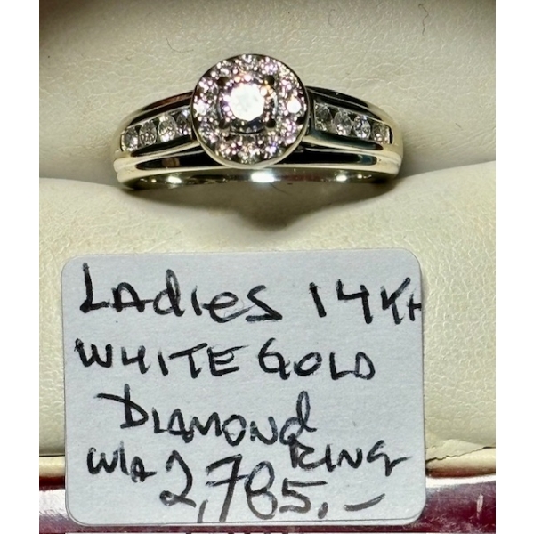 LADIES 14KT WHITE GOLD DIAMOND RING W/A $2,785 SZ 5