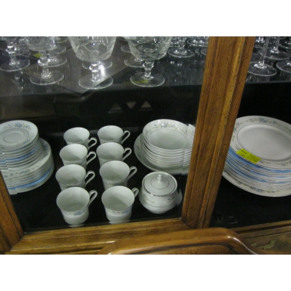 8 PLACE SETTING GLEN ELLYN PREMIER FINE CHINA