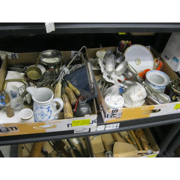 2 BOXES MISC. COLLECTABLES: BONE HANDLED CARVING SETS, MUGS, CANDLES, ETC.