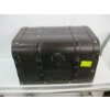 Image 1 : DECORATIVE CHEST