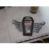 Image 4 : MISC. ENGINE DEGREASERS, SATELLITE RADIOS, FITTINGS, ETC.