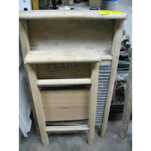 METAL WASHBOARD & SMALL WASHBOARD FRAME
