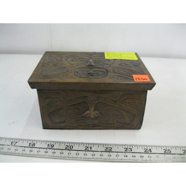 RICHARD DICKS, NUXALK BEAR BOX