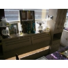 Image 5 : DRESSER & MATCHING QUEEN SIZE HEADBOARD W/SIDE CABINETS