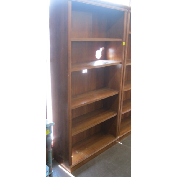 WOOD BOOKSHELF