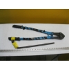 Image 1 : PAIR OF BOLT CUTTERS & A TIRE IRON