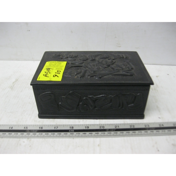 BLACK CARVED BOX W/LID