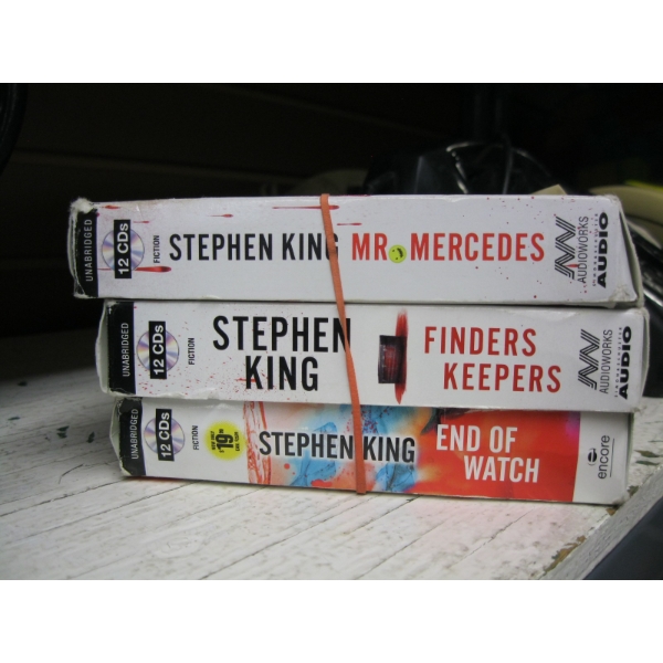 3 STEPHEN KING CD BOOKS