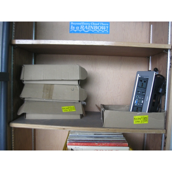 DESK MOUNT COMPUTER PLUG IN PANELS (4)