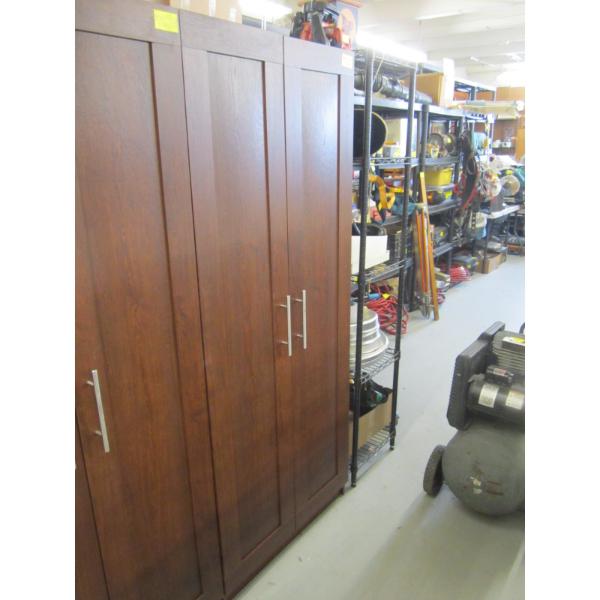 BROWN 2 DOOR CABINET