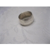 Image 4 : INDIGENOUS DESIGN SILVER RING .925, SIGNED DEB HUNT, 9G, SZ 10 1/2